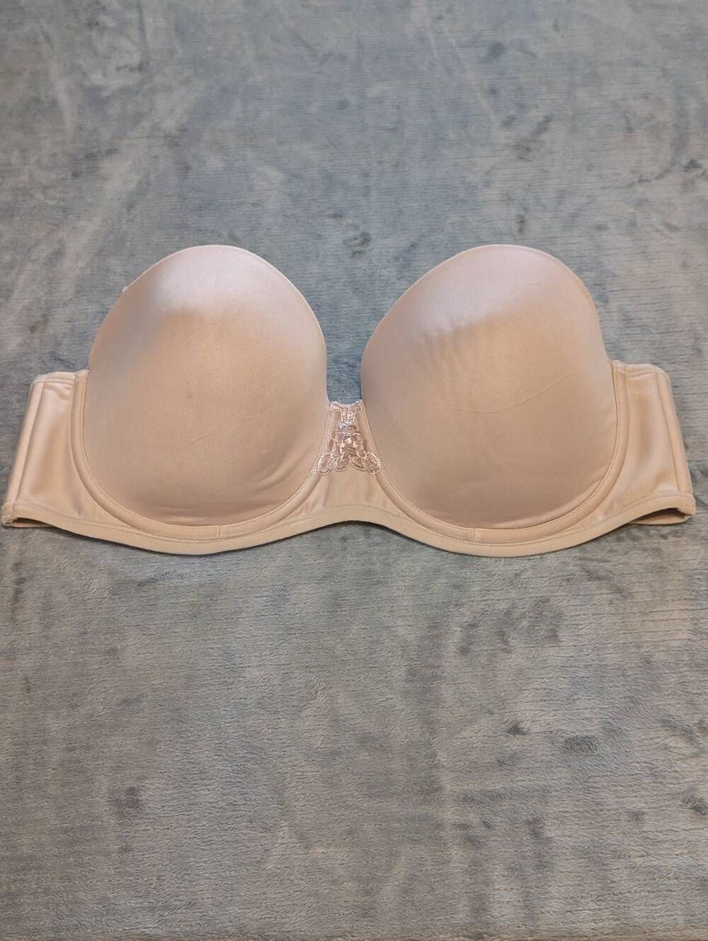 Vanity Fair Beauty Back Underwire Smoothing Strapless Bra Beige 42C 74380
